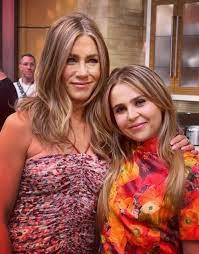 ‘Friends’ Reunion! ‘Luminous’ Jennifer Aniston Reconnects with Mae Whitman 26 Years Later