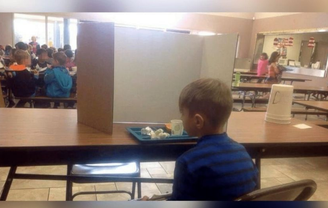 Shocking picture shows boy, 6, forced to eat lunch alone as school punishment for being one minute late