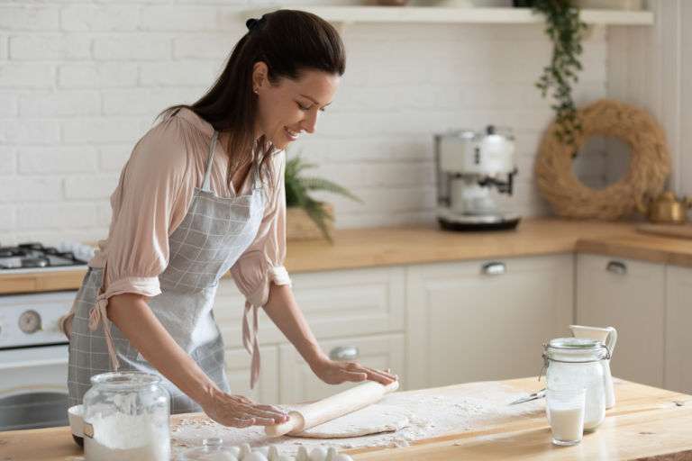 Women claim that their job is to make life easier for their husbands, because they spend five hours a day in their kitchens.