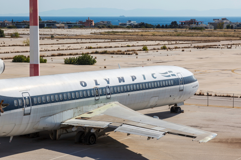 The Olympic Airways plane has been transformed into a stunning residence.