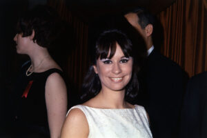 Astrud Gilberto, dreamy voice of classic song ‘Girl from Ipanema’, dead at 83 — rest in peace