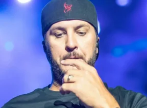 The terrible circumstances surrounding the passing of Luke Bryan’s siblings