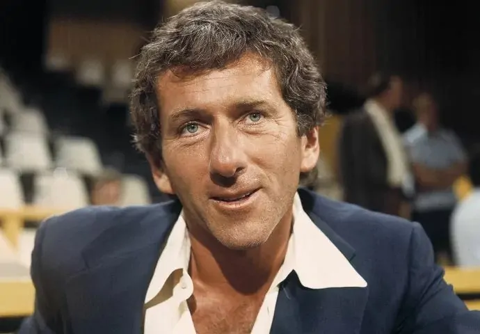 Dead at 92: Barry Newman, Star of “Vanishing Point” and “The Limey