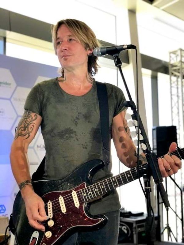 Keith Urban Returns to Australia to Raise Prostate Cancer Awareness