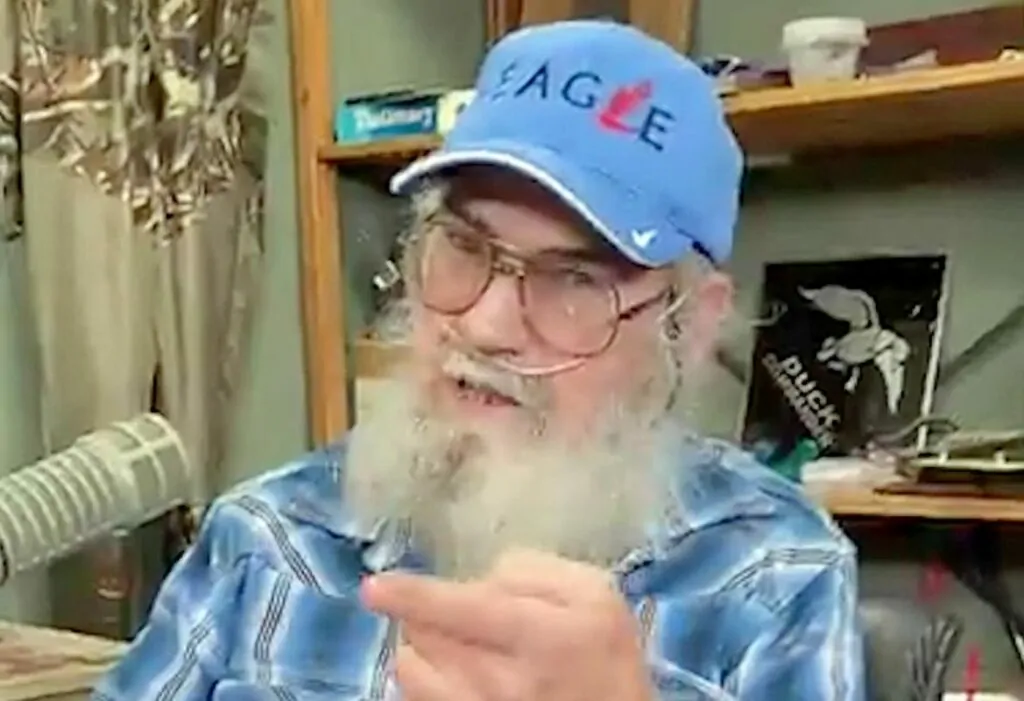 Uncle Si Robertson of ‘Duck Dynasty’ to Undergo Lung Surgery