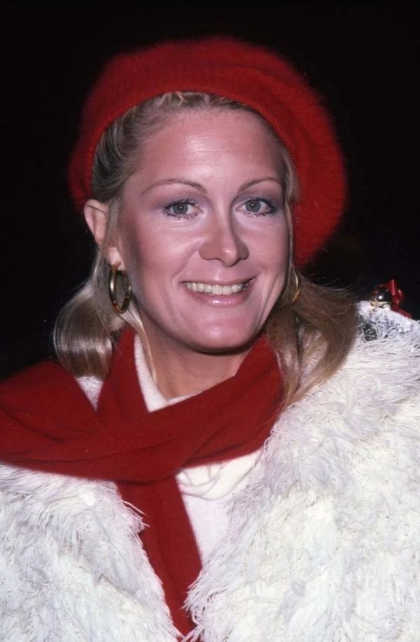 Joan Van Ark in her youth