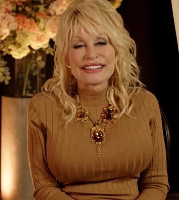 Dolly Parton: Inspiring Creativity and Unwavering Authenticity