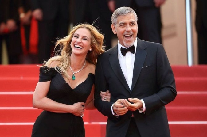 Julia Roberts Shows Support for George Clooney at Kennedy Center Honors