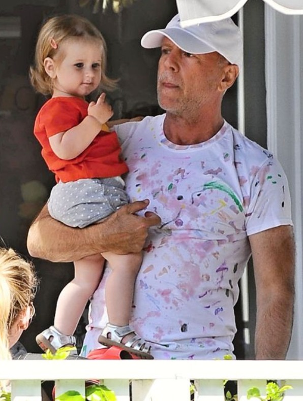 A Heartwarming Bond: Bruce Willis and His Daughter