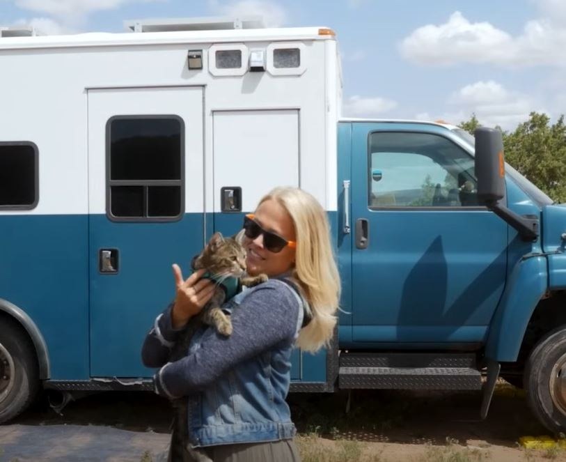 Rachel’s Journey of Transforming an Old Ambulance Into Her Dream Home