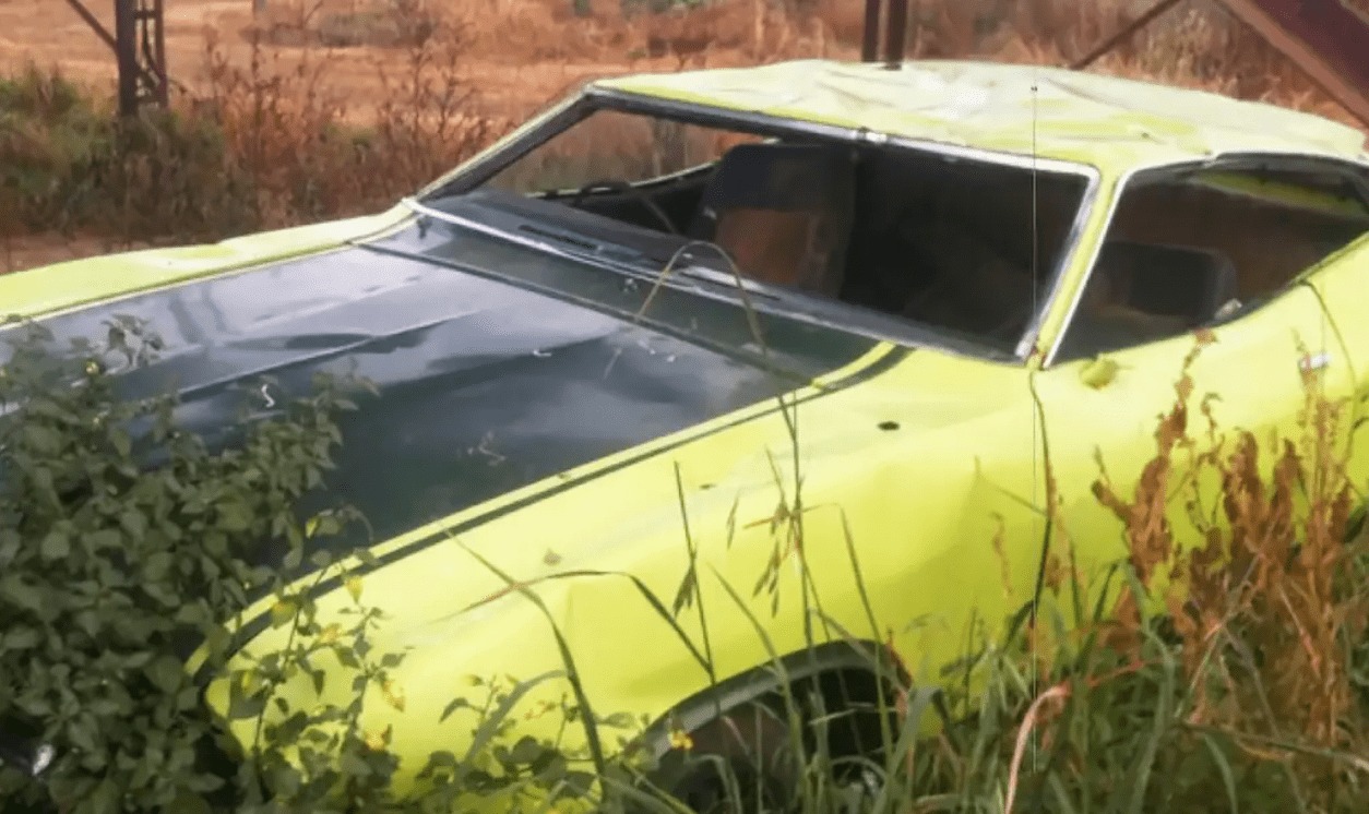 The Heartwarming Journey of Restoring a Beloved Classic Car