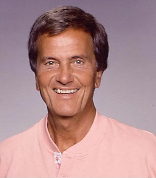 Legendary Singer Pat Boone Bids Farewell to the West Coast