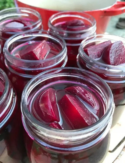 Easy and Delicious Pickled Beets Recipe