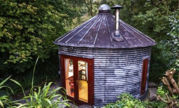 The Amazing Transformation of a Grain Silo into a Cozy Home