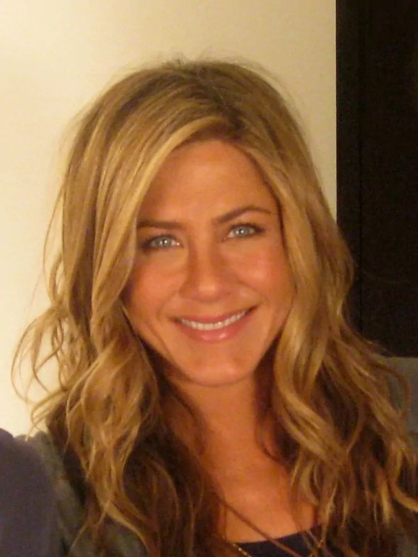 Jennifer Aniston: A True Hollywood Icon