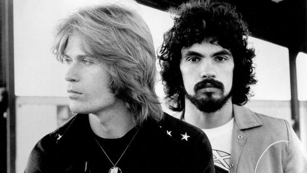 Daryl Hall accuses John Oates of ‘Ultimate Partnership Betrayal’ in Legal Battle