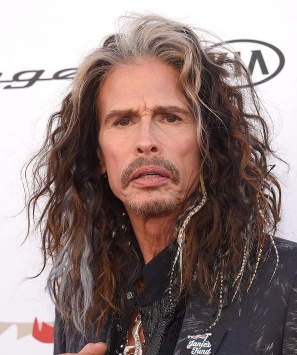 Steven Tyler Takes a Break from Performing After Vocal Cord Injuries