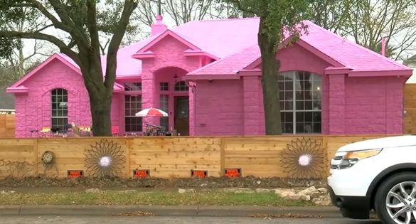 Neighbor Upsets Locals by Painting House Pink