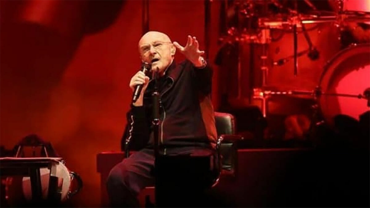 Phil Collins bids farewell to fans in emotional final concert