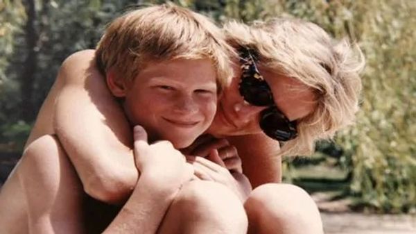 Princess Diana with her family