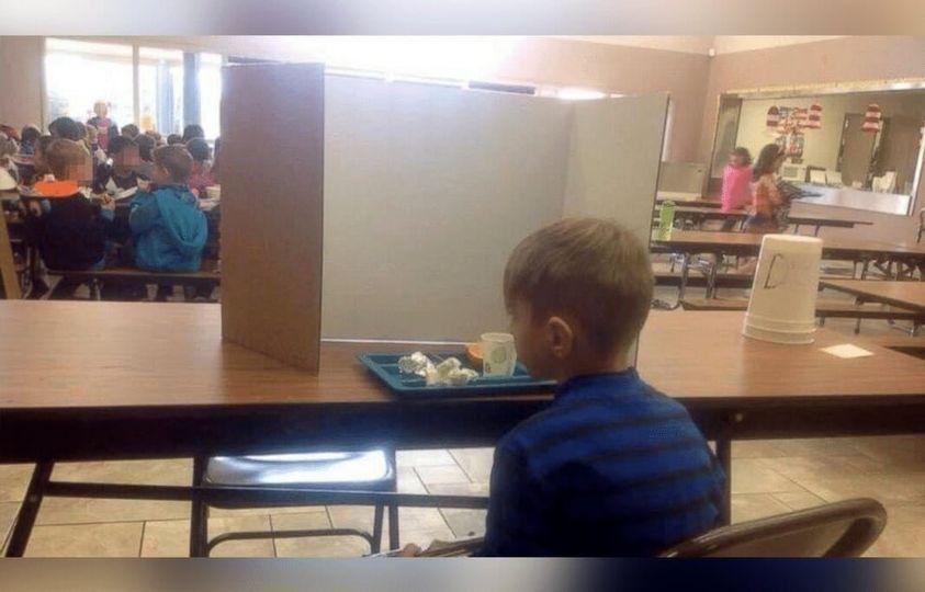 A Heartwarming Community Comes Together to Help a Tardy 6-Year-Old