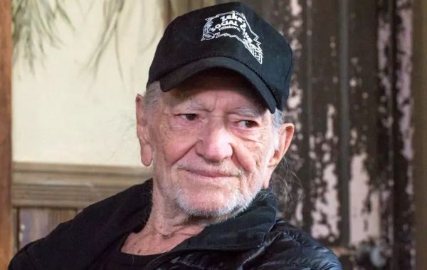 Willie Nelson Defies the Odds and Cherishes the Good Life