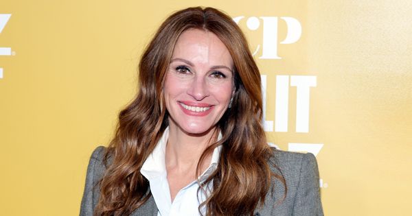 Julia Roberts: Aging Beautifully with True Happiness