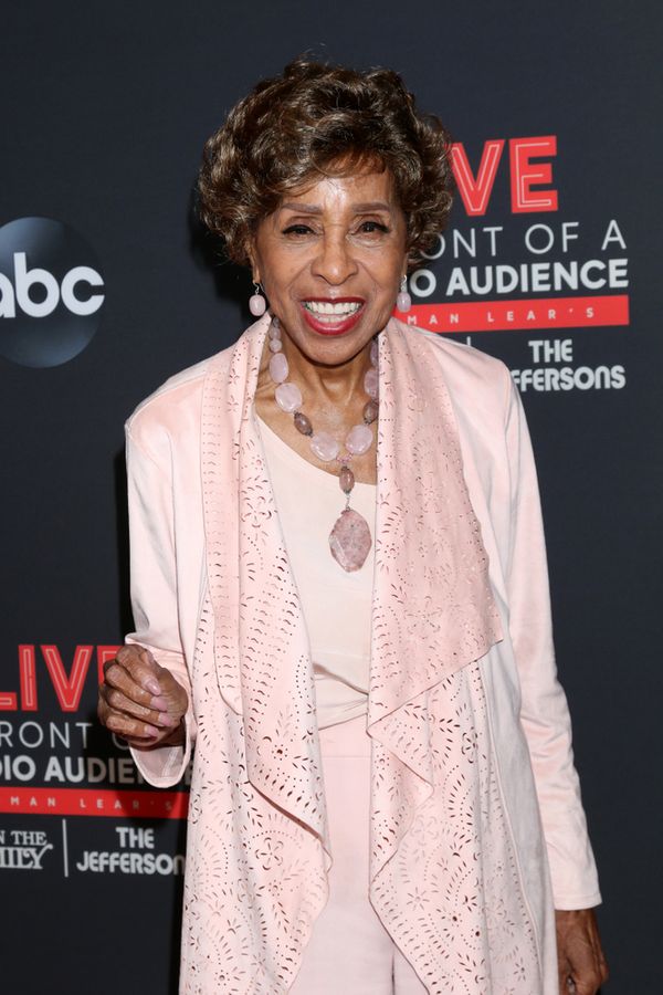 Marla Gibbs and Quinta Brunson on stage