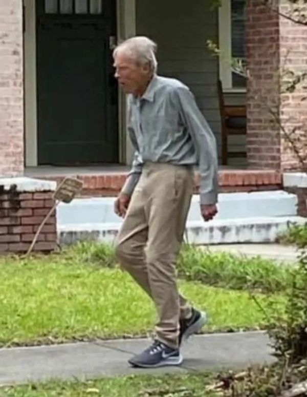 Clint Eastwood on set of "Juror #2"