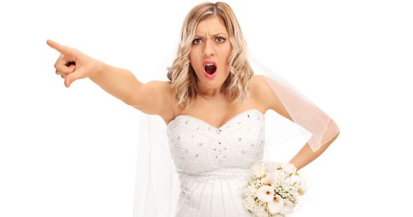 Etiquette Tips: What Not to Wear to a Wedding