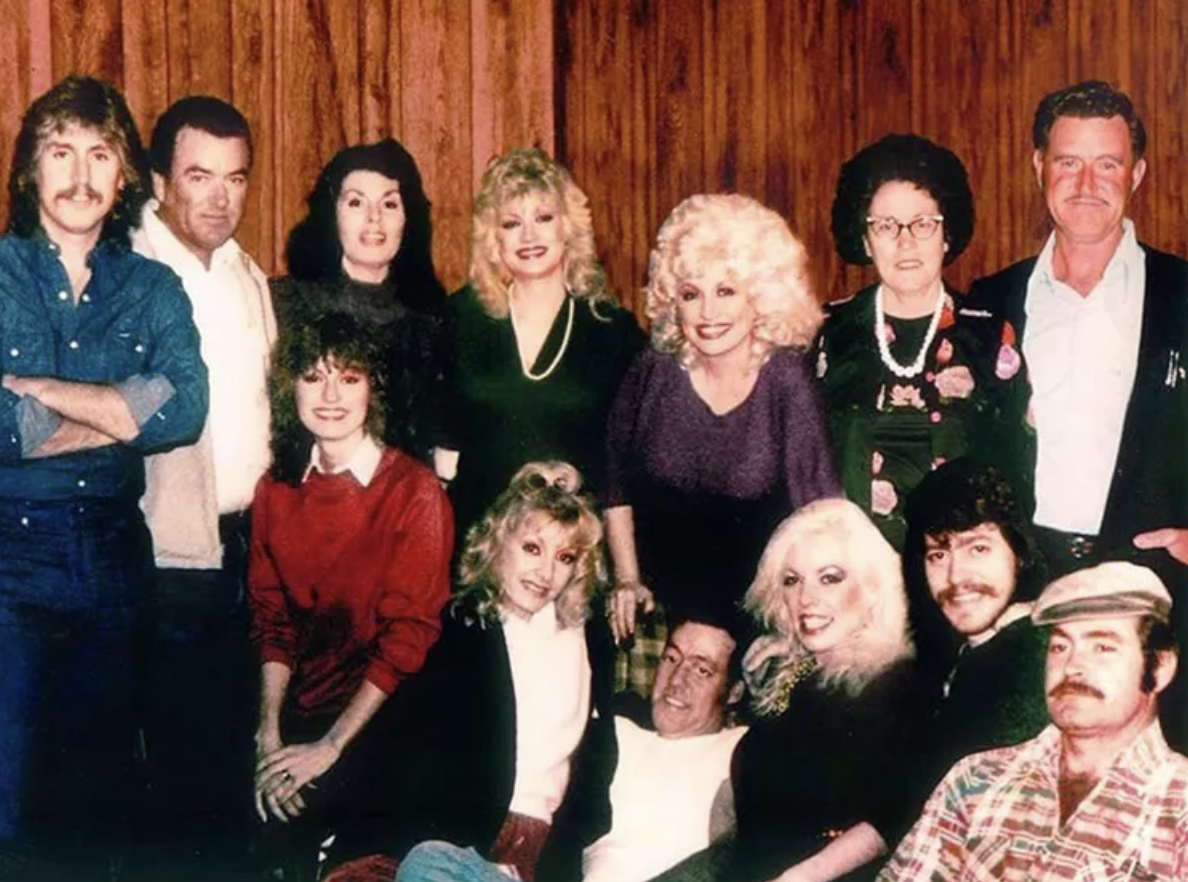 Dolly Parton’s Siblings: All About the Country Legend’s 11 Brothers and Sisters