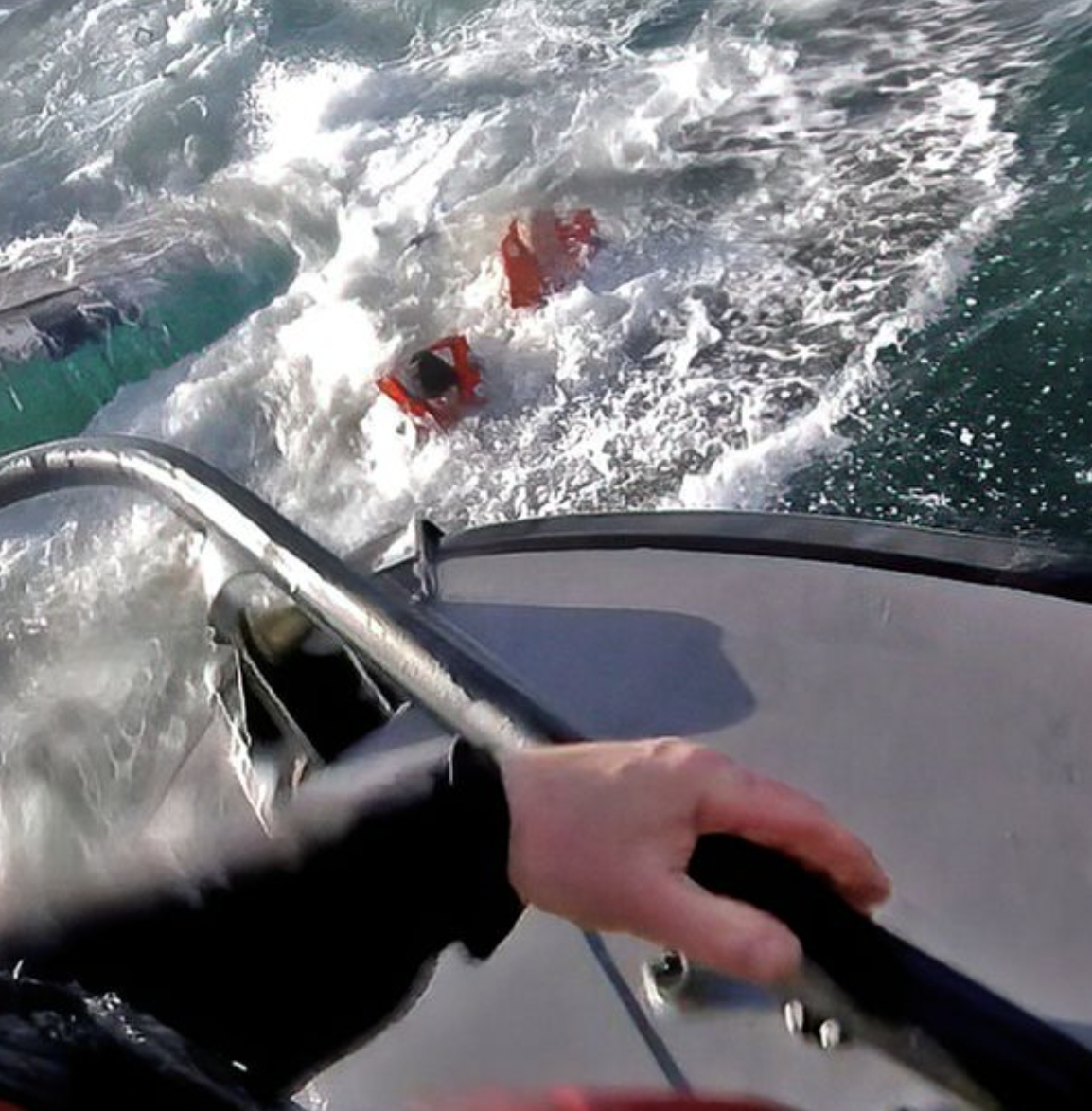 Dramatic Rescue of Fishermen off Scots Coast